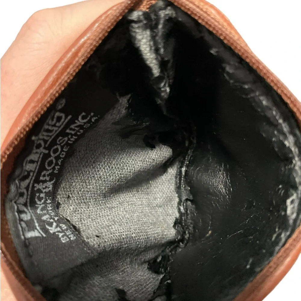 Pouch Plus double sided wallet/coin purse by Kangaroos in tan leather. Used.